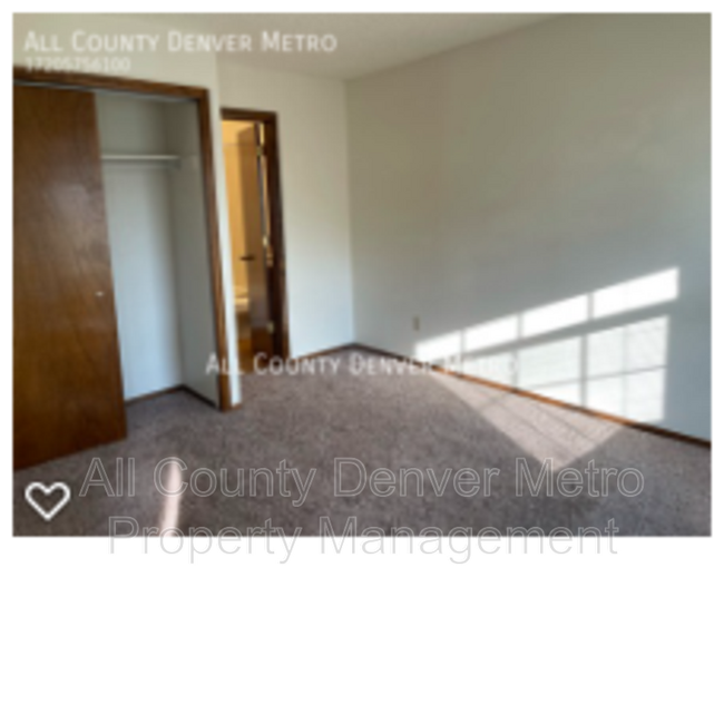 Building Photo - 8396 W 87th Dr