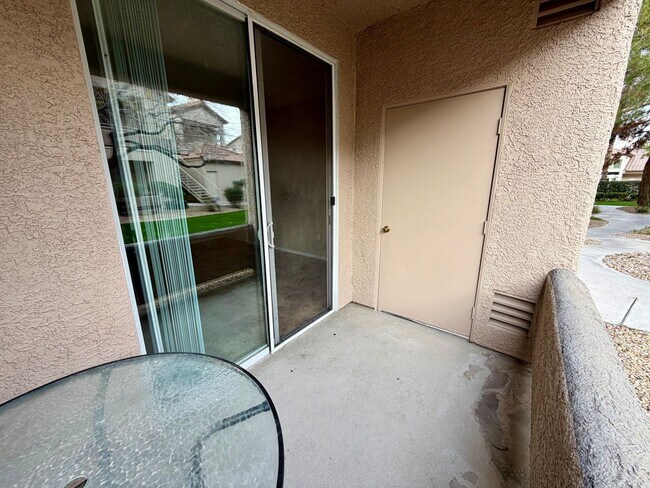 Building Photo - Coming soon: 1st floor 2 bedroom condo in central Green Valley