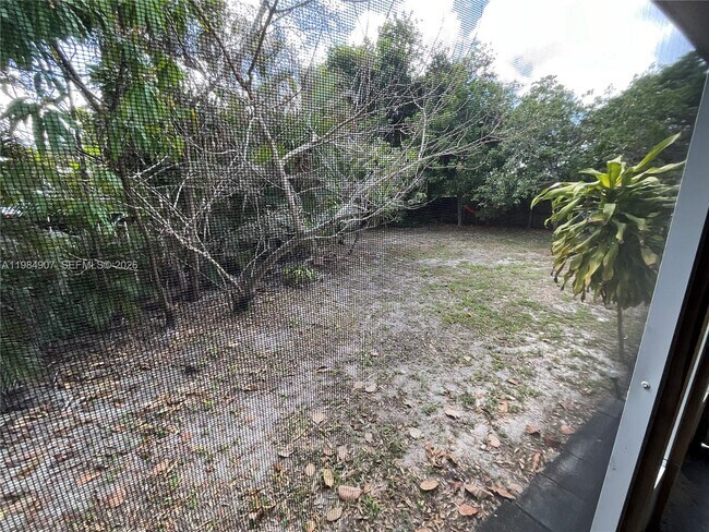 Building Photo - 1780 SW 84th Ave