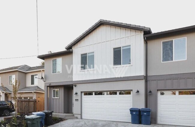 Building Photo - 5843 Del Campo Ln