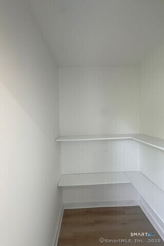 Building Photo - 142 Cowles St