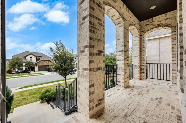 Building Photo - 7705 Pace Ravine Dr