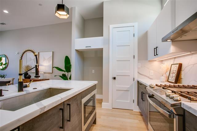 Building Photo - 2214 Annex Ave