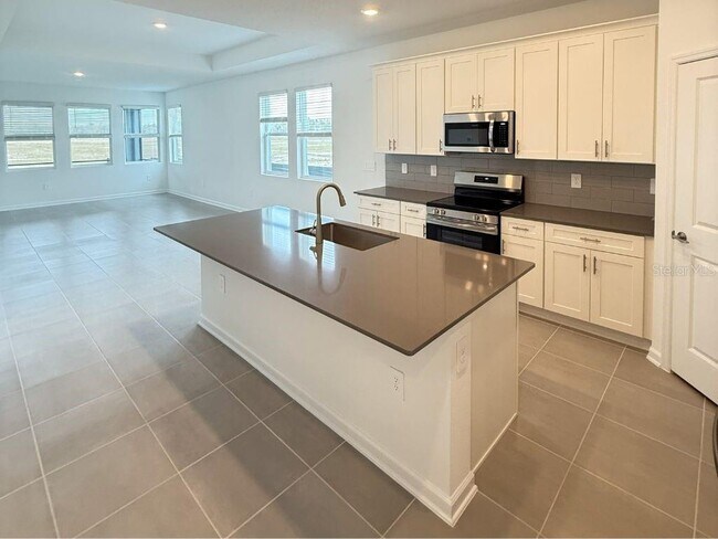 Building Photo - 4505 Ochos Rios Pl