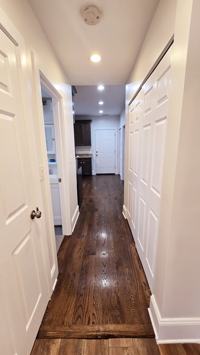 Hallway to Kitchen - 2103 W 21st Pl