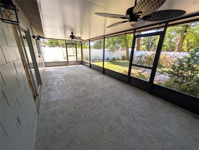 Building Photo - 719 Regent Cir S