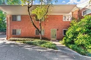 Building Photo - 1822 N Rock Springs Rd NE