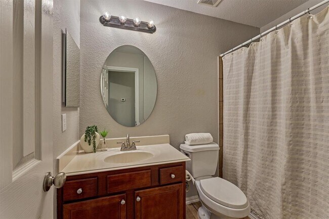Building Photo - 59 Pleasant Point Pl