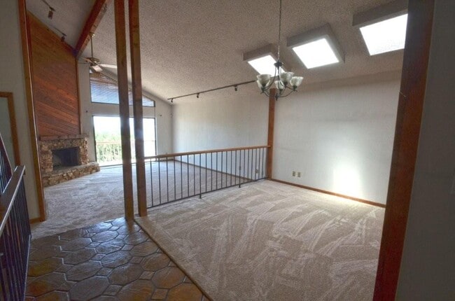 Building Photo - 4603 Twin Valley Cir