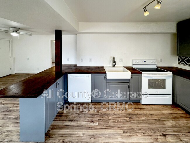 Building Photo - 1340 Westend Ave