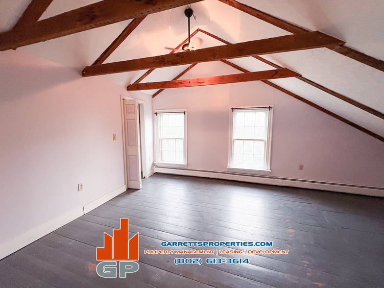 Building Photo - 4 Nashville Rd