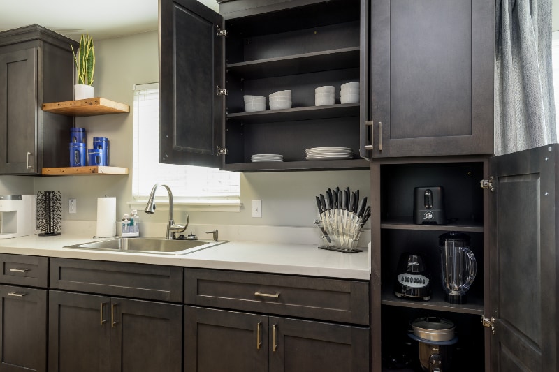 Building Photo - 1176 King St