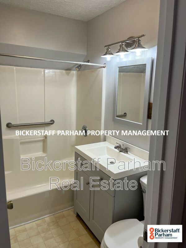 Building Photo - 9797 Lee County Rd 240