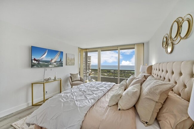 Building Photo - 4101 N Ocean Blvd