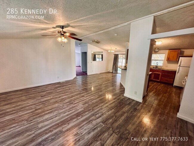 Building Photo - 285 Kennedy Dr