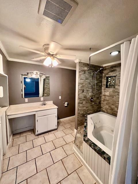 Building Photo - 403 San Jacinto Dr