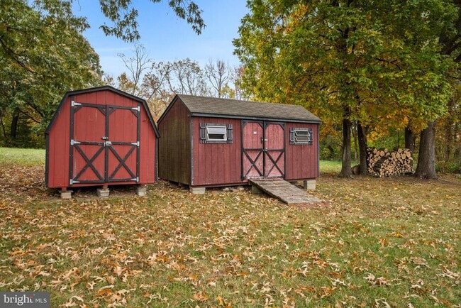 Building Photo - 21692 Potomac View Dr