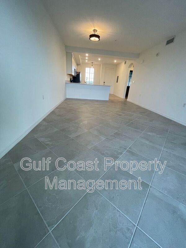 Building Photo - 14191 Heritage Landing Blvd