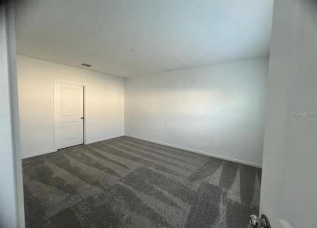 Building Photo - 5010 Worchester Dr