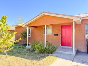 Building Photo - Nobhill Home