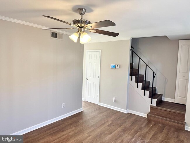 Building Photo - 134 Hickok Cir