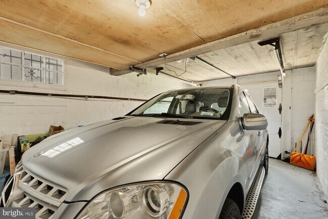 Building Photo - 7932 Orchid St NW