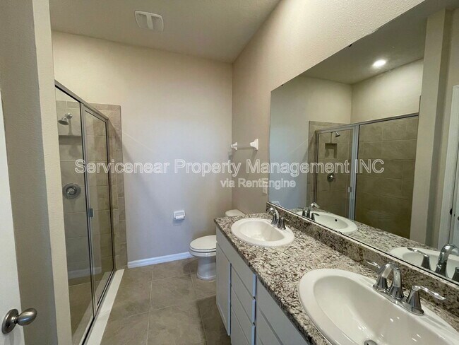 Building Photo - 7844 Stonebrook Cir