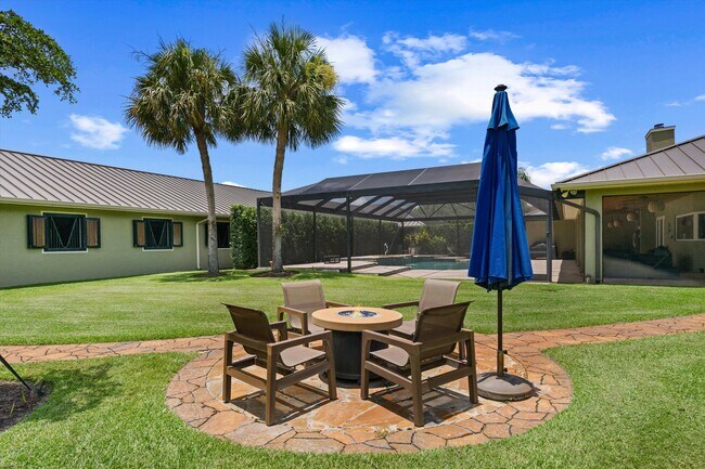 Building Photo - 14410 Equestrian Way