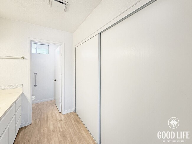 Building Photo - Spacious 5BD/2.5BA Two-Story Home in South San Diego with Large Backyard, Office & Attached Garage