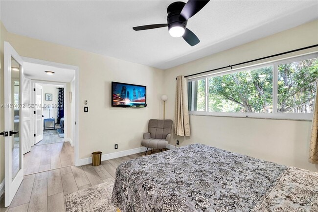 Building Photo - 5706 Guava Dr