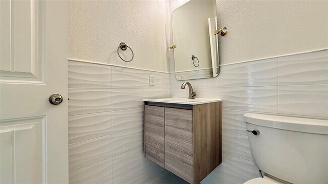 Building Photo - 12224 Timber Heights Dr