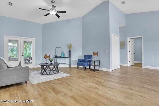 Building Photo - 2559 Christopher Dr