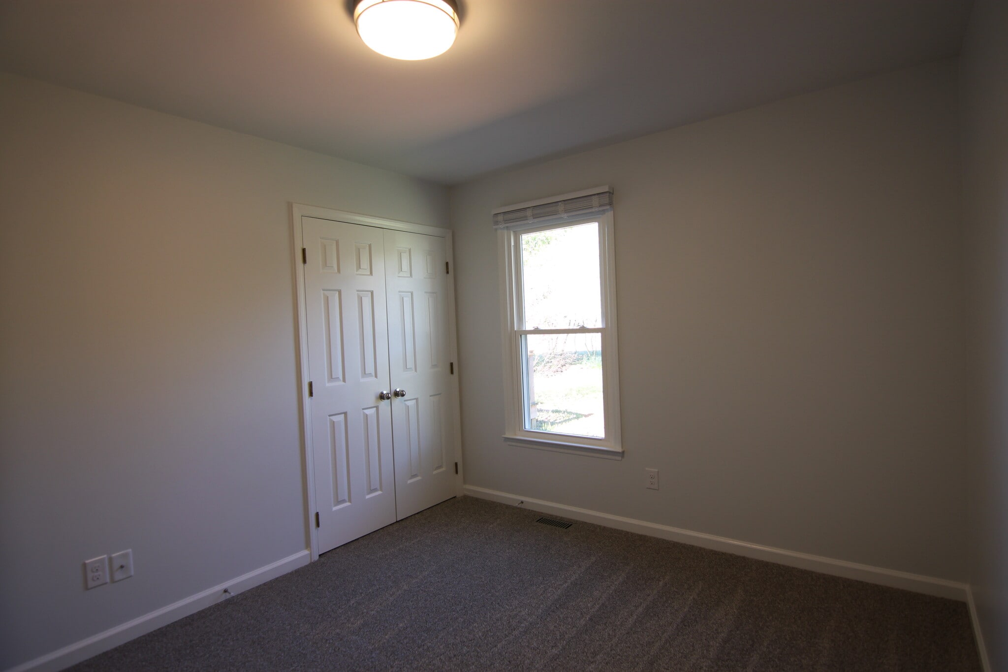Building Photo - 8608 Manns Loop Rd