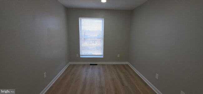 Building Photo - 3114 Banneker Dr NE