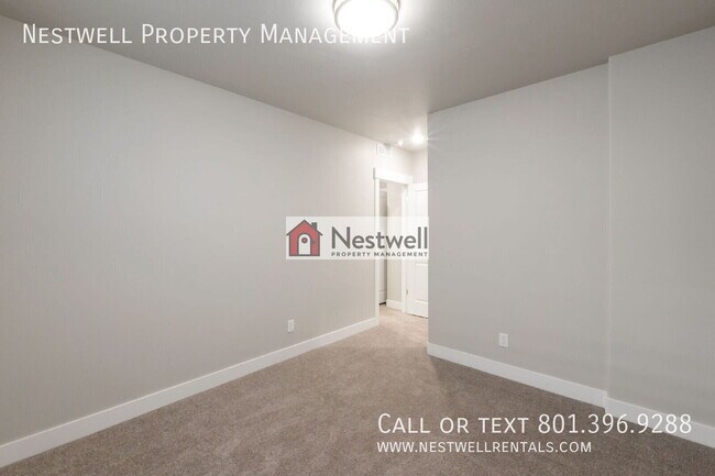 Building Photo - 5444 Orville St