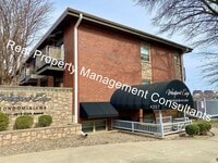 Building Photo - Westport Sept Move In Special!