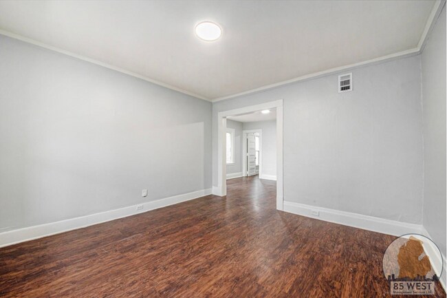 Building Photo - 407 11th St NW