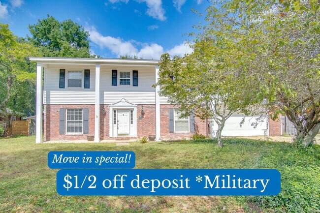 Primary Photo - Pool Home with Office, Two Primary Suites ...