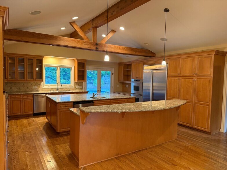 Building Photo - 16248 Darcia Pl