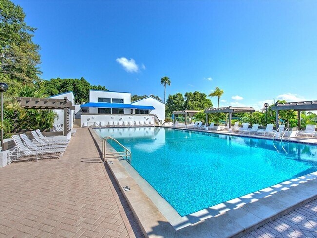 Building Photo - 724 Bayport Wy