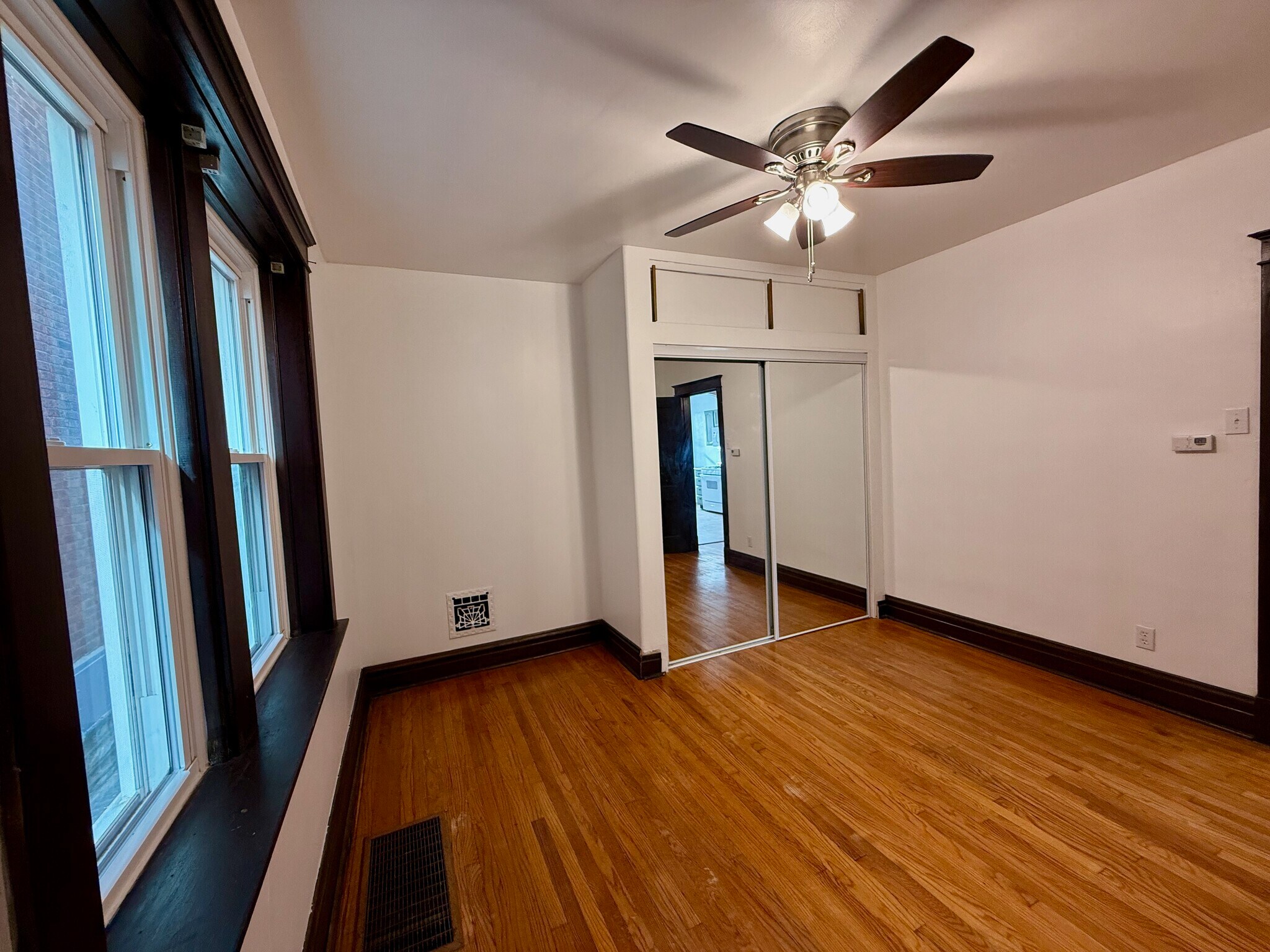 Bedroom 2 - 4950 Loughborough Ave