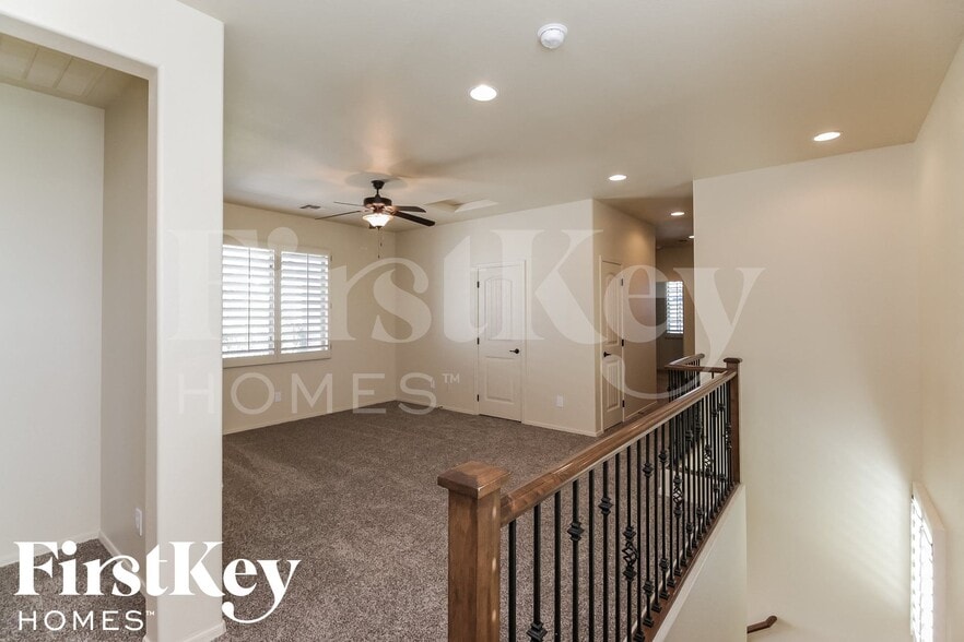 Building Photo - 3441 S Jacana Ln