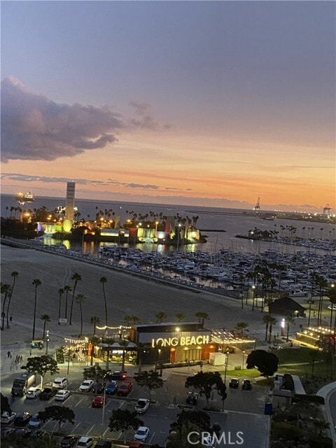 Building Photo - 800 E Ocean Blvd