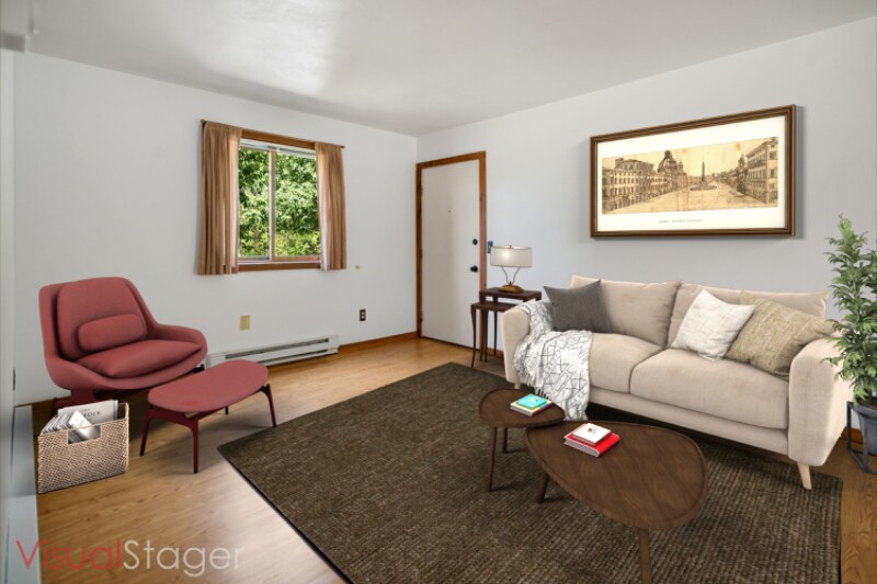 Building Photo - 1895 E Shore Dr