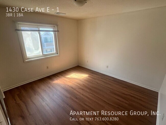 Building Photo - 1430 Case Ave E