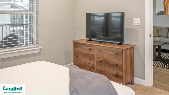 Building Photo - 3050 Steeple Cir