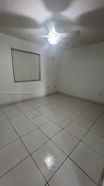 Building Photo - 5810 W 18th Ln