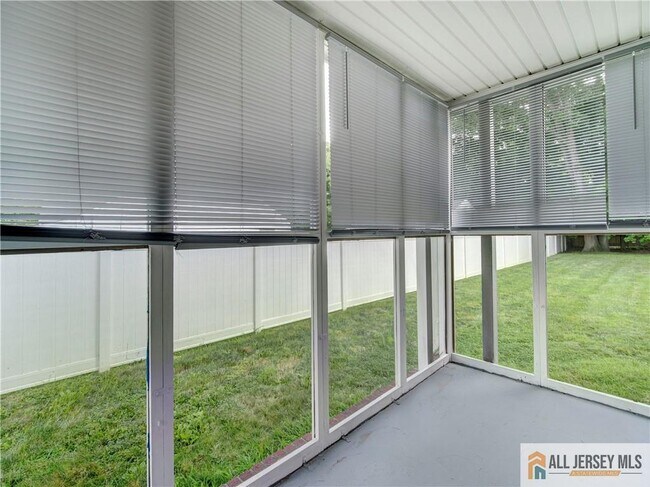 Building Photo - 213 Milltown Rd