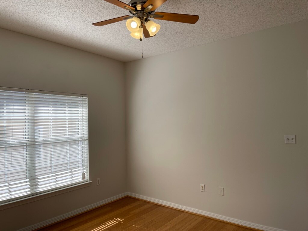Building Photo - 1501 Partin Dr N