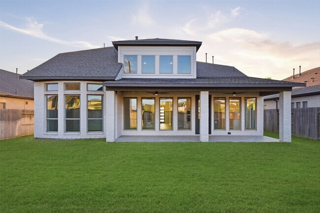 Building Photo - 2030 Green Haven Ct